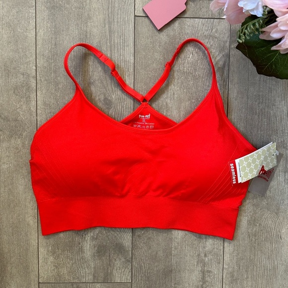 New Pro-Fit Woman’s XL Seamless Sports Bra Moisture Wicking Convertible Straps - Picture 1 of 15